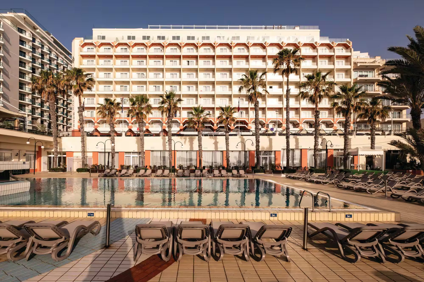 Qawra Palace Resort & Spa