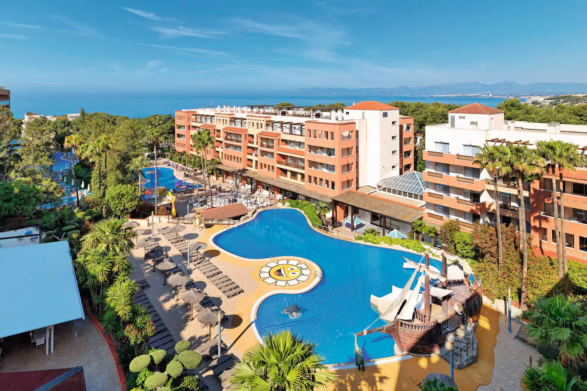 H10 Mediterranean Village Apartments