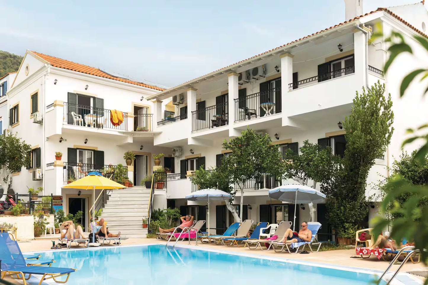 Antigoni Apartments