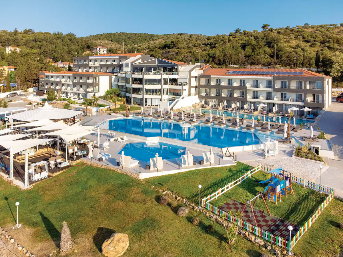 Hotel Blue Dream Palace