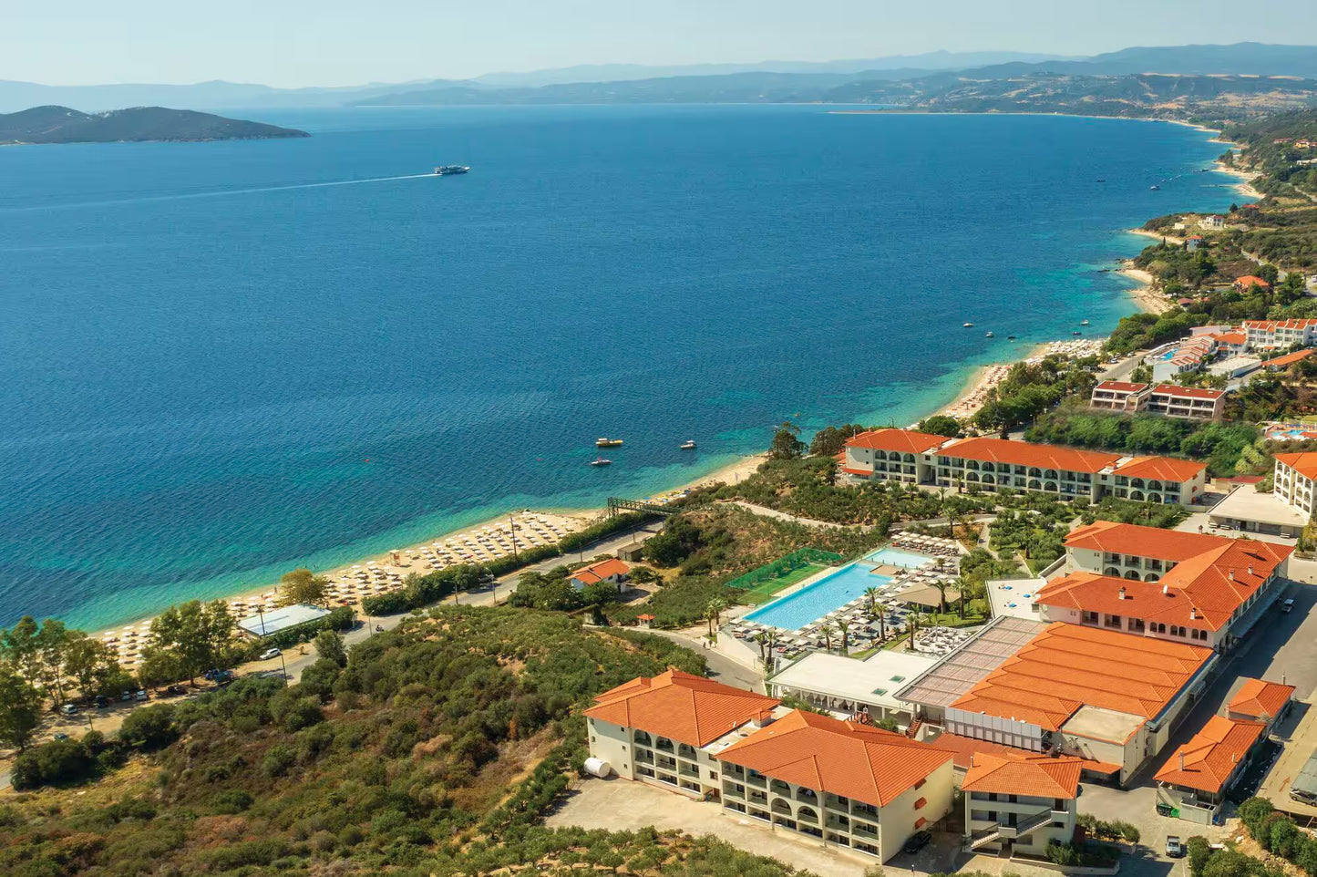 Akrathos Beach Hotel