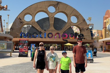 Family travel moment